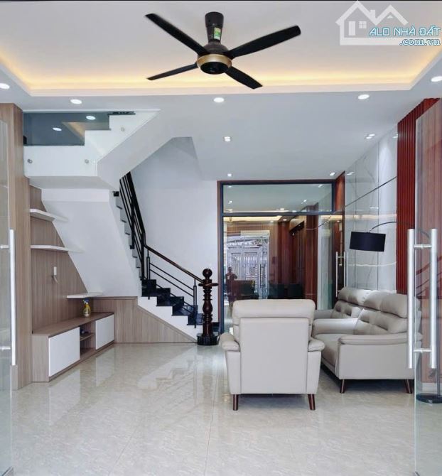 100m2 ngang 5m 3 tầng chỉ 9 tỷ , hxh 6m Huỳnh Tấn Phát,  Quận 7
