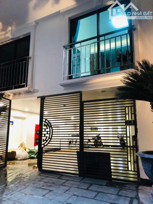 Bán Nhà Nhật Chiêu-Tây Hồ-VIEW HỒ-THANG MÁY-DÒNG TIỀN-DOANH ĐỈNH-120M x 10 Tầng Giá 44 Tỷ
