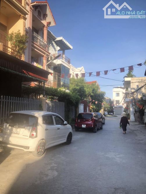 Lô đất đẹp không tì vết, tuyến 2 đường Cái Tắt, ô tô ra vào thoải mái
