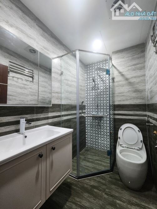 CỰC HIẾM - ÔTÔ - GẦN HỒ - THANG MÁY- NỘI THẤT XỊN- VÕ THỊ SÁU, HAI BÀ TRƯNG- 45M-17.8 TỶ.
