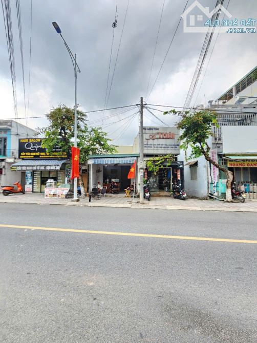 Bán nhà cấp 4 (4x8m), mặt tiền Thủ Khoa Huân p An Thạnh gần chợ Búng