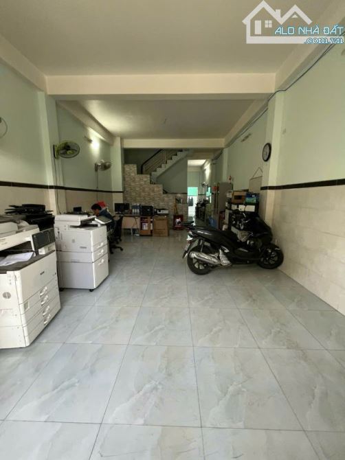 Nhà 3 tầng Tân Thới Nhất 12 q12 - 3PN Rộng Rãi, Tiện Nghi Ngay Ngưỡng Cửa