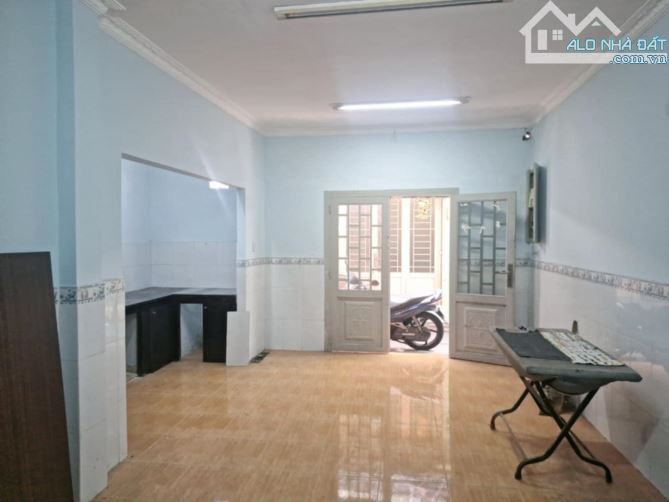 Nhà đường 15 Tân Quy Quận 7 khu sầm uất giá nhỉnh 5tỷ