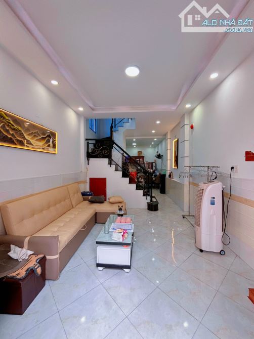 Bán nhà đẹp hẻm 3.5m Bà Hom, 3.8 x 13.5m, 1 lầu, giá nhỉnh 5 tỷ
