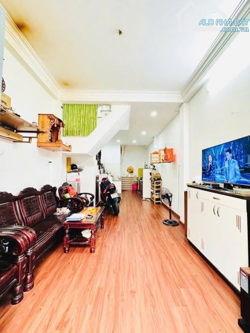 🌹KHU VIP NGUYỄN VĂN TRỖI - P.15 PHÚ NHUẬN - 50M2 - 3 TẦNG - CHỈ NHỈNH 6 TỶ🌹