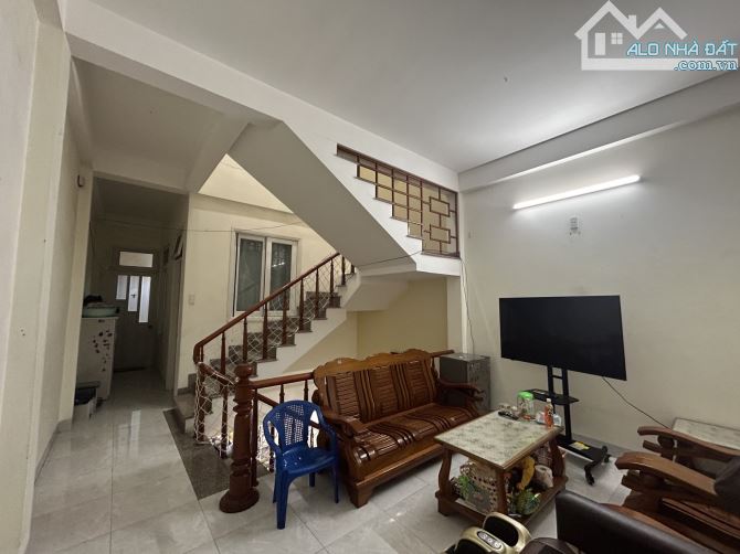 Nhà mặt phố Trần Cao Vân 95 m2 đất Thanh Khê chỉ hơn 7 tỷ