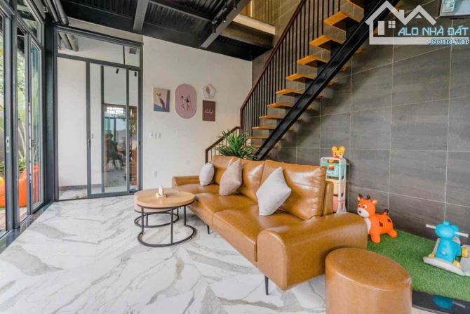 SIÊU PHẨM VILLA GÓC 2 MẶT TIỀN – HỒ BƠI – DÒNG TIỀN KHỦNG HƠN 100tr/ TH - GIÁ CHỈ 1X TỶ