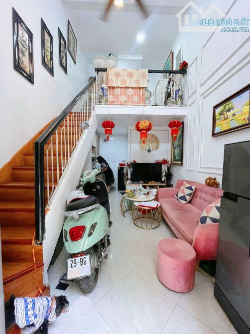 CHỈ 4,93TỶ CÓ NGAY NHÀ TÔN ĐỨC THẮNG DÂN XÂY ĐẸP, RA OTO 20M, NGÕ NÔNG, BAN CÔNG|DT25M2