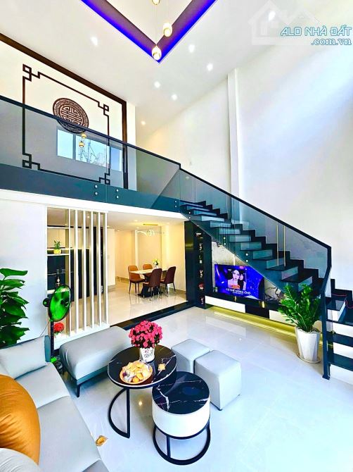 🔥 SIÊU PHẨM MỚI – NHÀ MẶT TIỀN LÂM NHĨ, CẨM LỆ, ĐÀ NẴNG 🔥 Giá chỉ: 4.5 tỷ – Full nội t