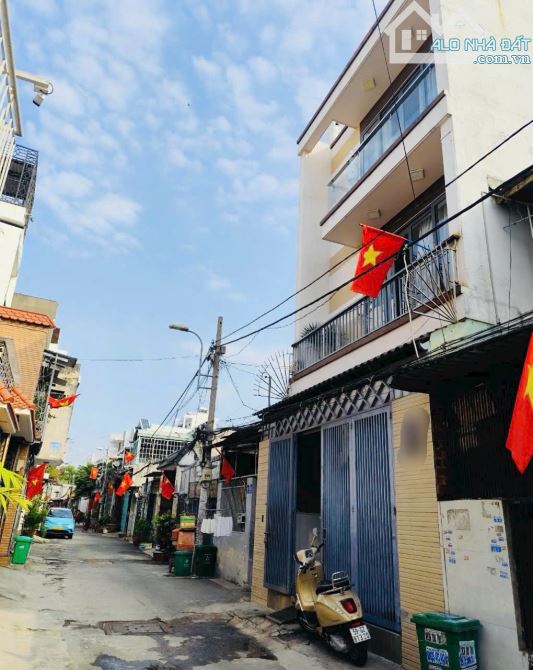 NHÀ ĐẸP GIÁ TỐT ĐƯỜNG HÀ ĐẶC TRUNG MỸ TÂY QUẬN 12