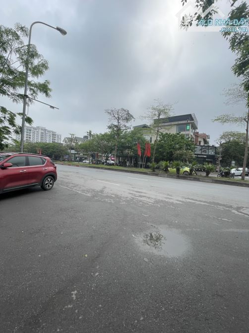 🔥Cô Thủy Bộ Đội Lữ Đoàn Bay 918.Có nhu cầu muốn bán mảnh đất tại Phúc Đồng- Long Biên.🔥