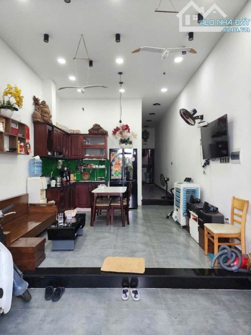 🔥🔥 Nhà MT Bờ Kênh TX24,P Thạnh Xuân,Q12,60m2(4x15) 4,1tỷ Thuong luong🔥🔥 ✅Hiện trạng:nh