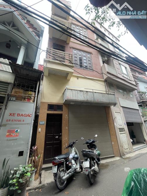 Nhà mặt ngõ thông , ô tô vào nhà Mễ Trì Thượng . 65M. 15,9 tỷ