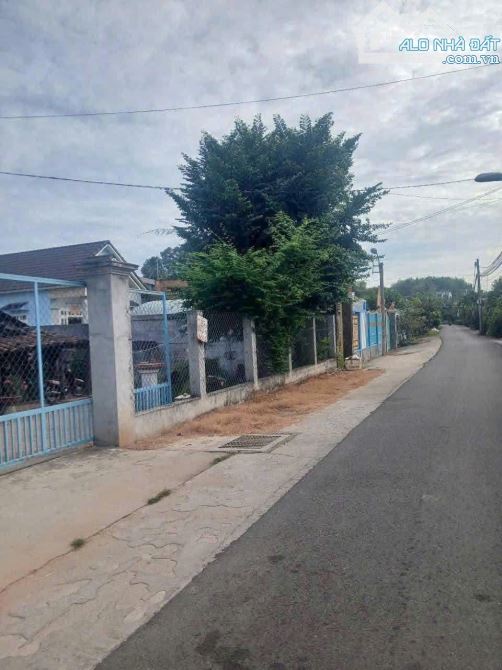 Bán Nhà 306m2 Mặt Tiền Đx125 Nhựa 5m Tân An, Thủ Dầu Một_Giá 2.85Tỷ