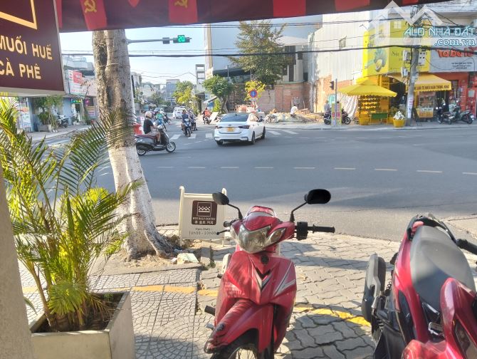 💥 Bán nhà . Dãy trọ 3 tầng . Dòng tiền tốt 💥