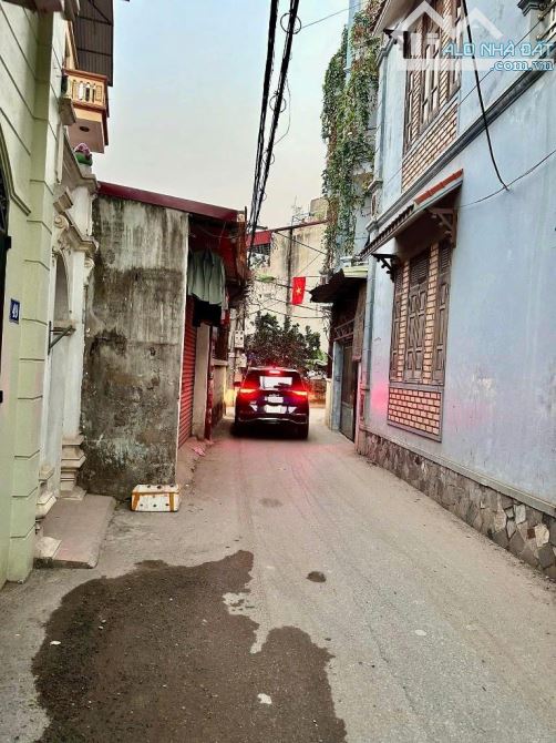 Bán Gấp Nhà Phố Cầu Cốc, Tây Mỗ, Hàng Xóm Vinsmartcity, 35m, 5T, 5.5 Tỷ, Ô Tô 10M