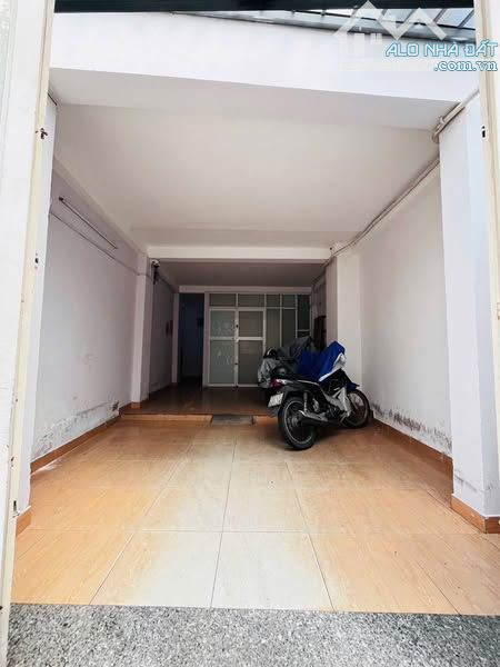BÁN NHÀ CHDV - ĐINH TIÊN HOÀNG - 5 TẦNG - 6PN - 68M2 NHỈNH 8 TỶ P3 - BÌNH THẠNH .