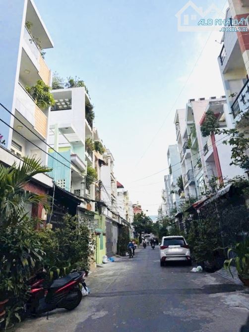 Gấp bán nhà mới đẹp full nội thất, Khu vip Lê Trọng Tấn, Quận Tân Phú, 56m2, giá 5,88 tỷ