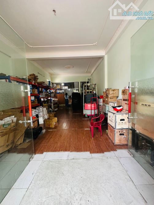 SỤP HẦM CẦN BÁN GÂP - NHÀ LÔ GÓC 3 TẦNG – HOÀ AN 17 - CHỈ 4 TY 65 - CHỐT NHANH MỚI KỊP