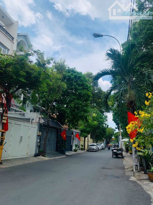 Tòa nhà văn phòng khu 86 Phổ Quang— Dt: 5x24m—hầm, 6 tầng- hd: 100tr - giá : 35 tỷ