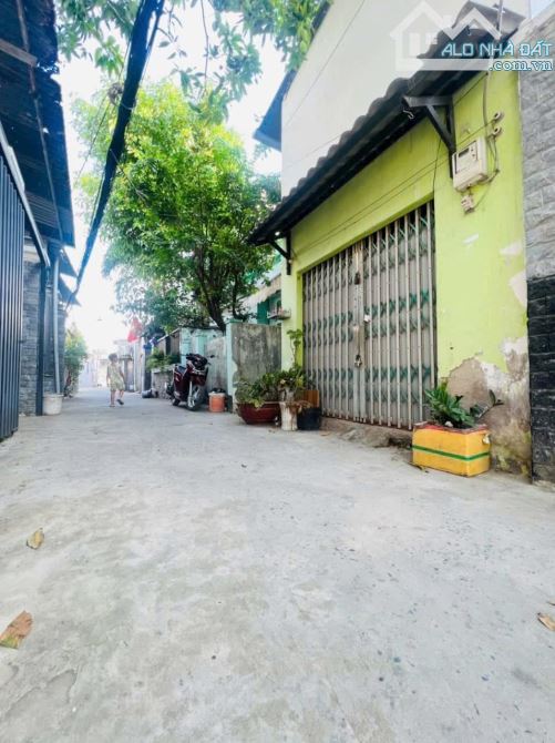 BÁN NHÀ HẺM 2129 HUỲNH TẤN PHÁT – THỊ TRẤN NHÀ BÈ
