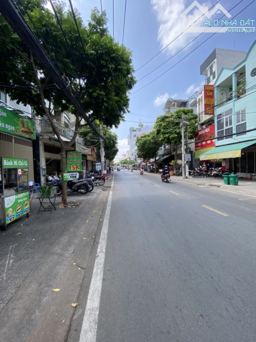 BÁN NHÀ MẶT TIỀN ÂU DƯƠNG LÂN, P.2, QUẬN 8, 4.4*16.7M, KD ĐA NGÀNH NGHỀ - 18 TỶ