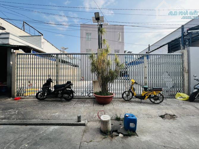 Cặp Đất HXH Trương Phước Phan Ngay Chợ Sát Khu Tên Lửa 69m2 SHR Giá Tốt 4,6 Tỷ