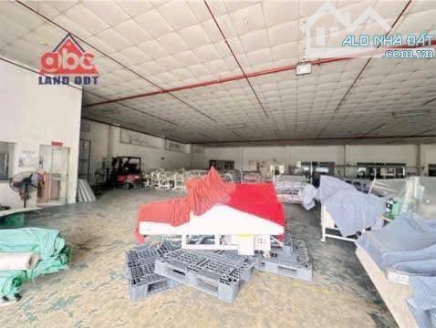 XT189 🆘Cho thuê Nhà Xưởng 1ha Góc 2 Mặt Tiền trong Khu công nghiệp - Bình Dương