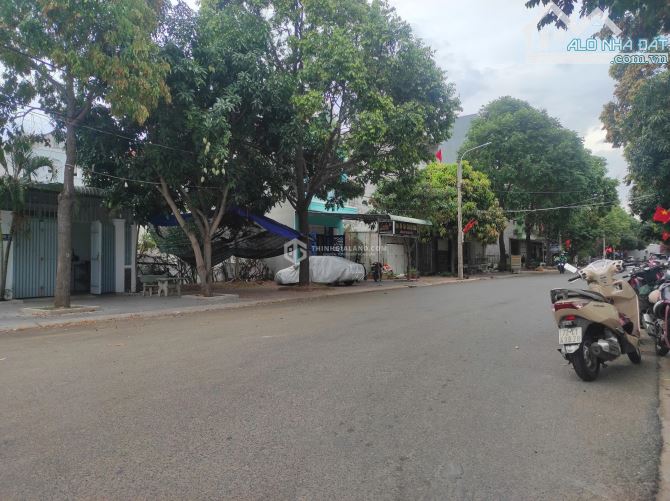 BÁN NHÀ NGANG 9.9M 196M2–HẺM OTO ĐƯỜNG BÙI THIỆN NGỘ–PHƯỜNG 10 VŨNG TÀU – GIÁ CHỈ 4.5 TỶ