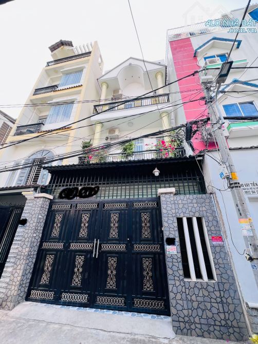 79M2 HUỲNH TẤN PHÁT Q7 - OTO VÀO NHÀ - SỔ VUÔNG ĐẸP KHÔNG LỘ GIỚI - 8Ty8