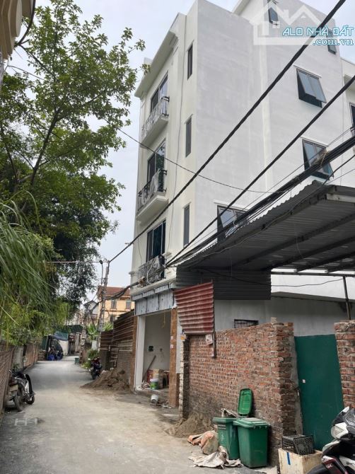 3.x tỷ,bán nhà tại Đông La,Hoài Đức,xây mới 5 tầng