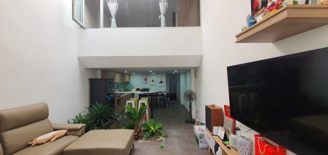 Nhà kiệt ô tô 5m Chế Lan Viên, 76m2, thông ra Võ Nguyên Giáp, 100m ra biển Mỹ Khê.