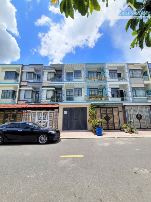 📌4.8 tỷ📌 Bán nhà 1T2L KDC Đông Thành gần ngã tư Chiêu Liêu Dĩ An sân oto 7 chỗ