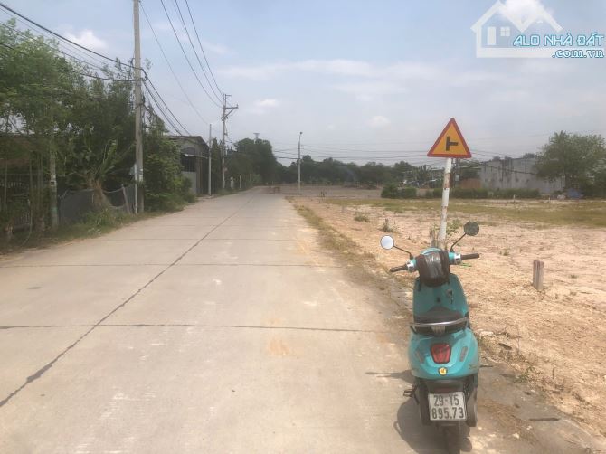 Chia sẻ tin này: Đất mặt tiền đường Ba Sa, Xã Phước Hiệp, 300m2