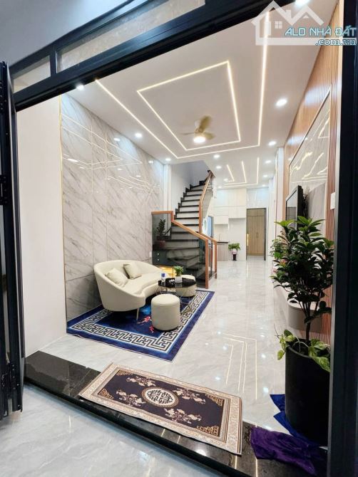 Nhà Gò Vấp 2 mặt thoáng – Sát CityLand – Chủ mới sửa đẹp, chỉ 4.15 tỷ!