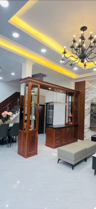 🏠 Định cư gấp – Bán gấp trong tháng – Lê Tự Tài – 4.4x17m – 1 trệt 2 lầu ST – 4PN