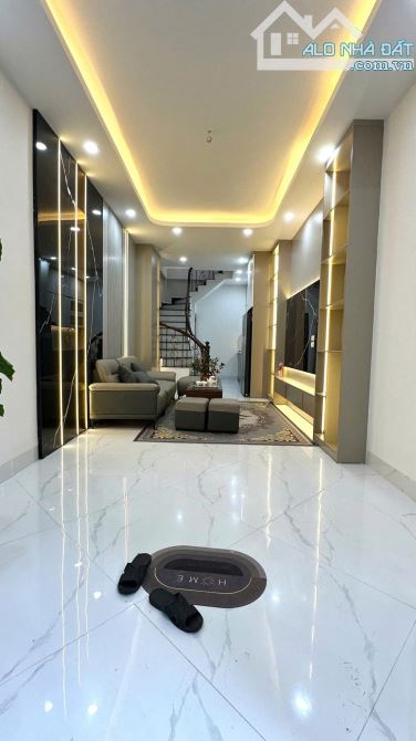 Bán nhà riêng tại Nguyễn Chính, Tân Mai, Hoàng Mai, Hà Nội, giá 7,4 tỷ, 36m².