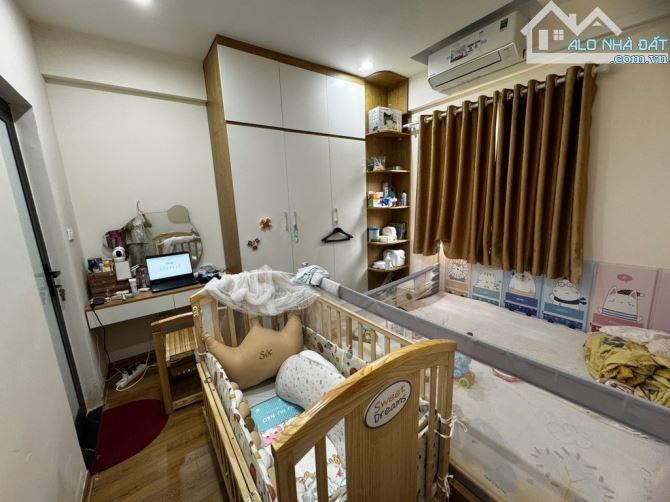 CHỦ CẦN BÁN GẤP CHUNG CƯ KĐT PHÁP VÂN - LÔ GÓC - 81M, 3 PHÒNG NGỦ - NỘI THẤT MỚI.