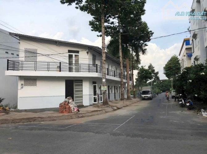 Bán nền góc khu nông thổ sản tặng dãy minihouse cónthu nhập sẳn