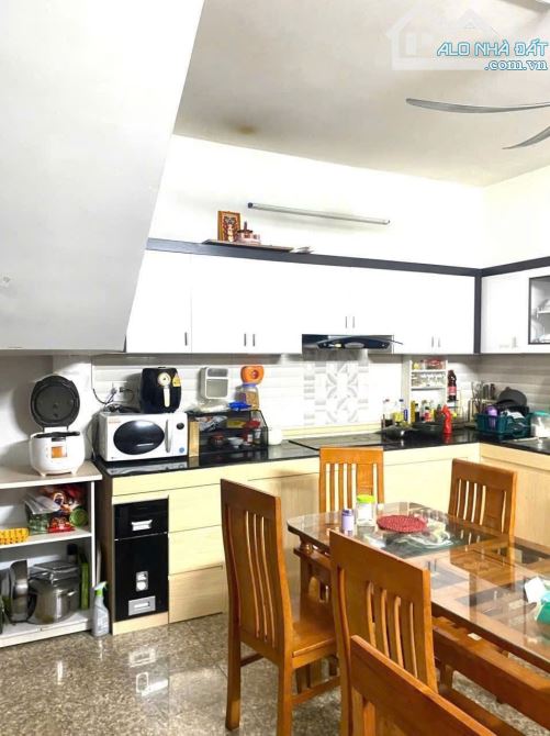 🏡Nhà 2 Tầng, Mặt Tiền Nguyễn Lương Bằng- 125m2 Có Sân Rộng- Vừa Ở Vừa KD- Giá 6.7 tỷ🌹