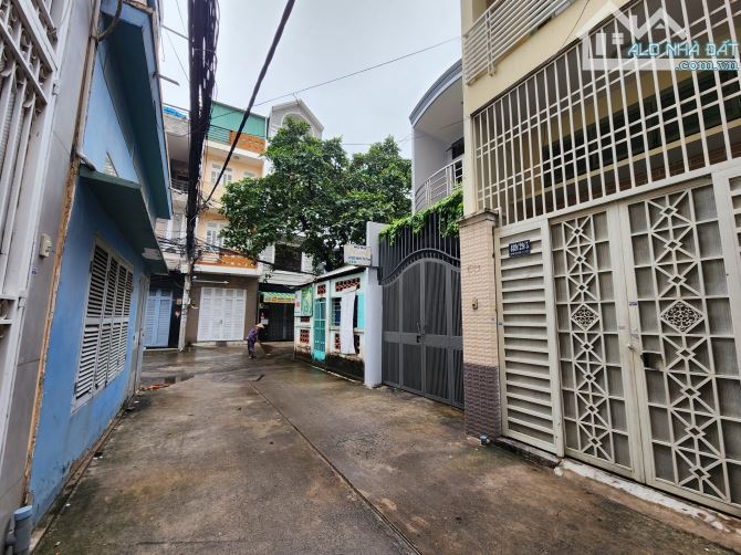 BÁN TÒA NHÀ VĂN PHÒNG 6 TẦNG 7X16.5M – HẺM XE HƠI HUỲNH VĂN BÁNH, P.13, PHÚ NHUẬN