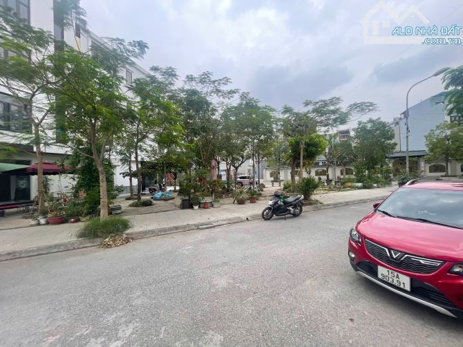 Bán lô đất TĐC tam kỳ lê chân