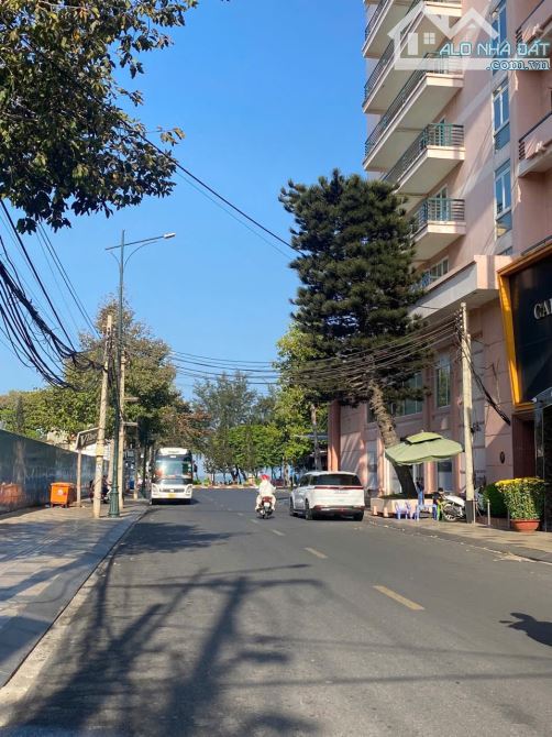 BÁN MẶT TIỀN NGUYỄN TRÃI NGAY BÃI TRƯỚC, PHƯỜNG 1 ( DT: 132M2) + GIÁ 30 TỶ + TÂY NAM