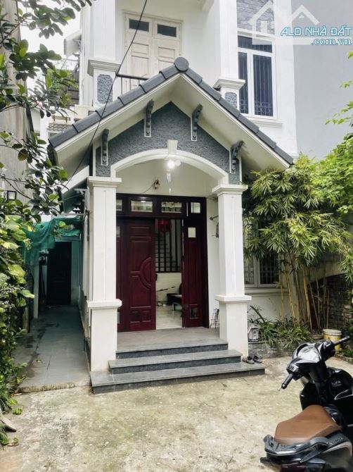 💥💥💥 BÁN BIỆT THỰ SÂN VƯỜN 120M2 PHỐ NGỌC THUỴ, ĐƯỜNG Ô TÔ THÔNG, NHÀ 4 TẦNG, 19 TỶ