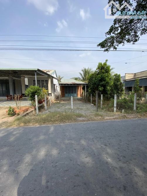 Thêm một lô ngộp!!! 6x30 MT nhựa Gia Tân 550tr Tặng thêm nhà C4