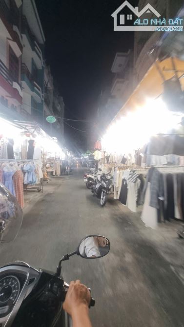BÁN GẤP NHÀ GIÁ TỐT NHẤT THỊ TRƯỜNG, 11.3 TỶ, KINH DOANH ĐỈNH CHỢ HẠNH THÔNG TÂY GÒ VẤP