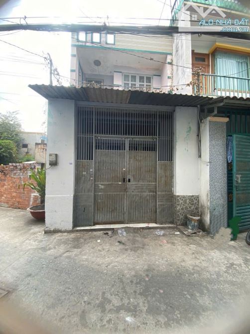Bán Gấp Giá Rẻ Nhà 1/ HXH Đường Lô Tư P BHHA Bình Tân DT Khủng 4mx15m 2 Tầng chỉ 3.8 Tỷ