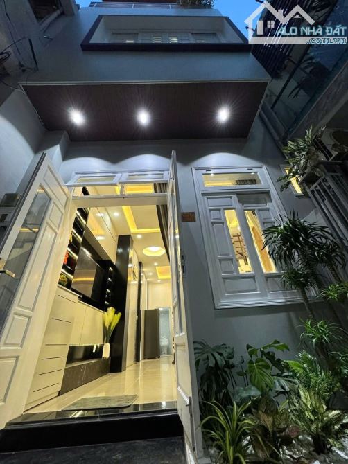 📌📌📌Làm việc trực tiếp!!! Bán nhà 3 tầng 3 mê kiệt Phan Châu Trinh giá rẻ 🍀