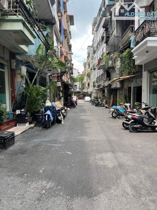 Bán Nhà Hoàng Mai Đền Lừ Mặt Ngõ Kinh Doanh , ô tô vào nhà DT: 55m Mt4m 4 Tầng Giá 14,5 tỷ