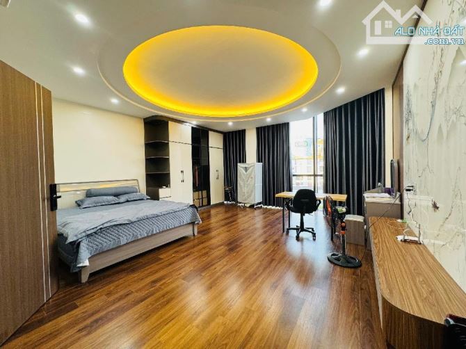 ✅KHU VỰC HIẾM, NHÀ 6T NGÕ THÔNG, Ô TÔ CÁCH 5M, MT CỰC ĐẸP, NGAY SAU QUẬN ỦY LONG BIÊN,6TY*
